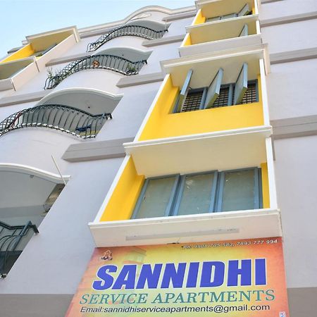 Sannidhi Service Apartments 蒂鲁帕蒂 外观 照片