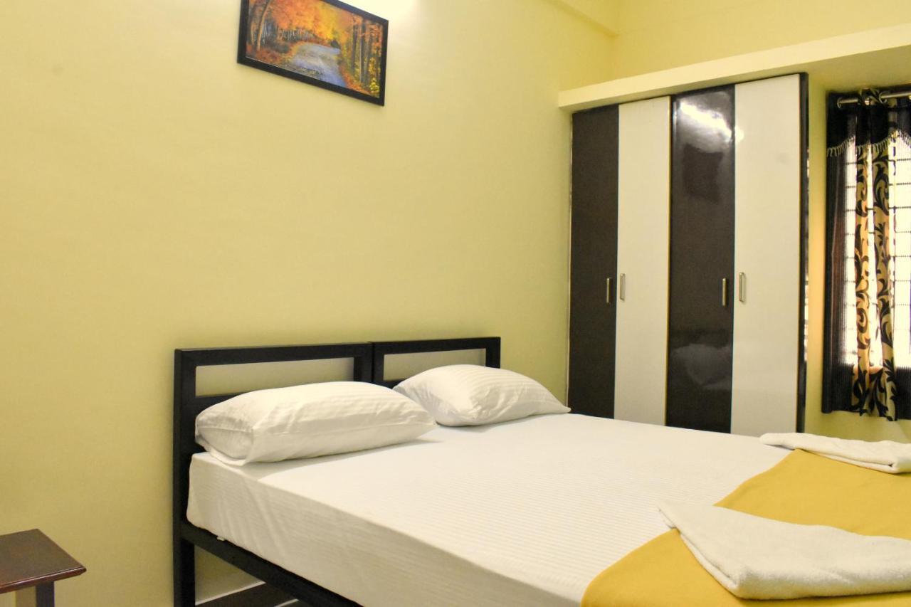 Sannidhi Service Apartments 蒂鲁帕蒂 外观 照片